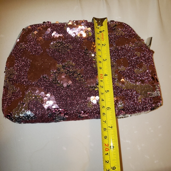 Sequin & Sparkle cosmetic case, Pink/Silver - Picture 10 of 14